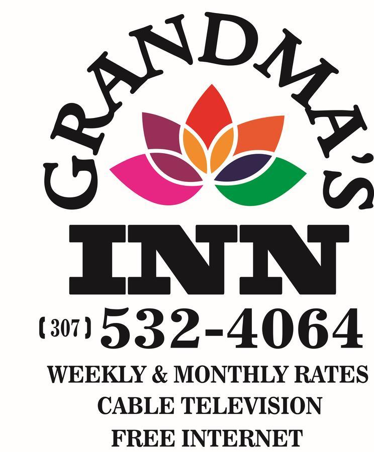 Grandmas Inn Torrington Exteriör bild